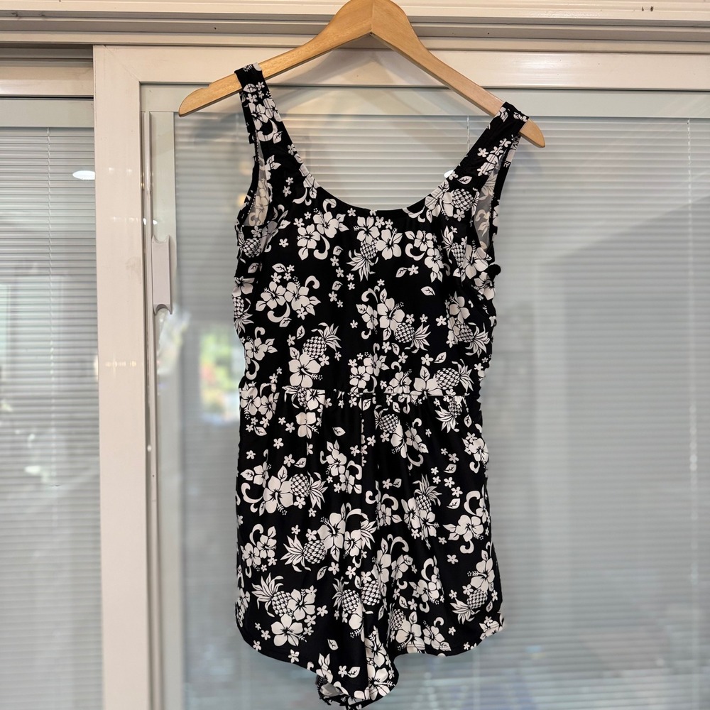 New Blair Lycra Womens Black White Tropical Floral Swim Dress Tummy Trimmer 10 - Picture 2 of 13